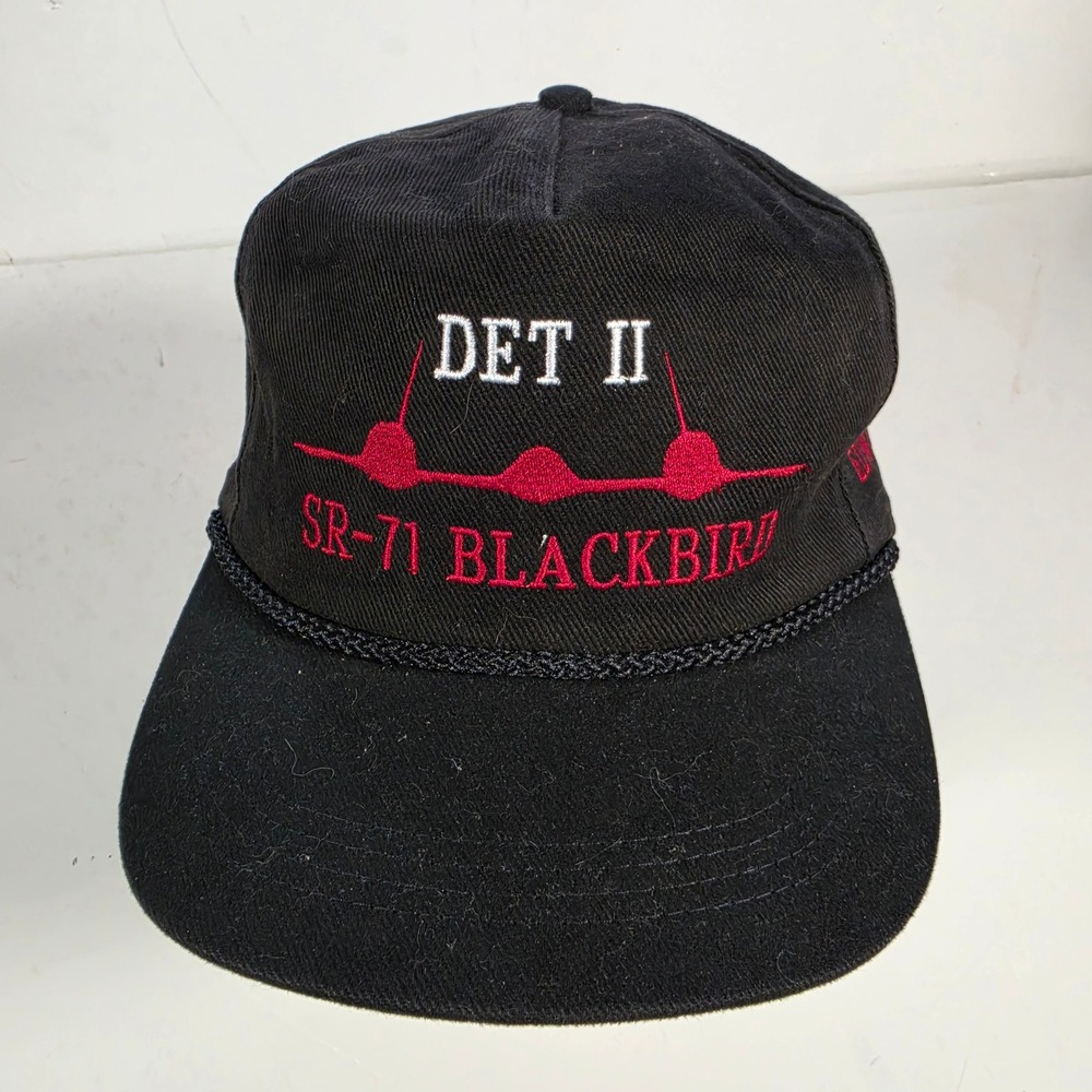 Vintage 80s SR-71 Blackbird Det II Edwards AFB USAF Snapback Hat Black USA Made